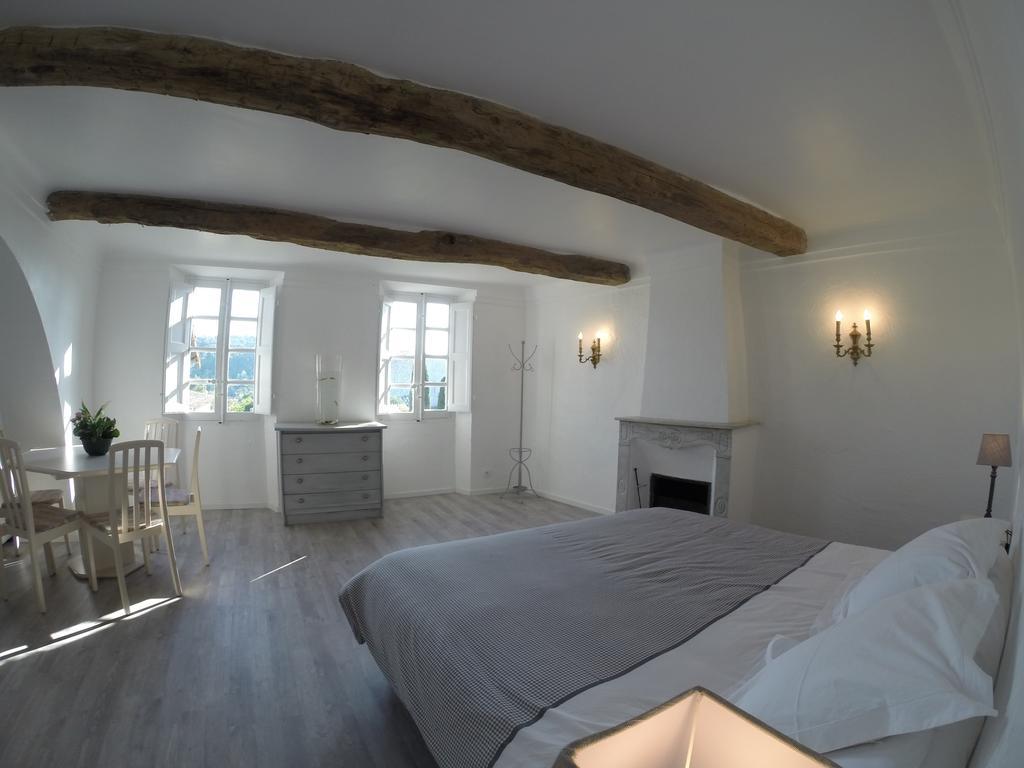 Maison Carles Bnb Ла Кол-сюр-Лу Стая снимка