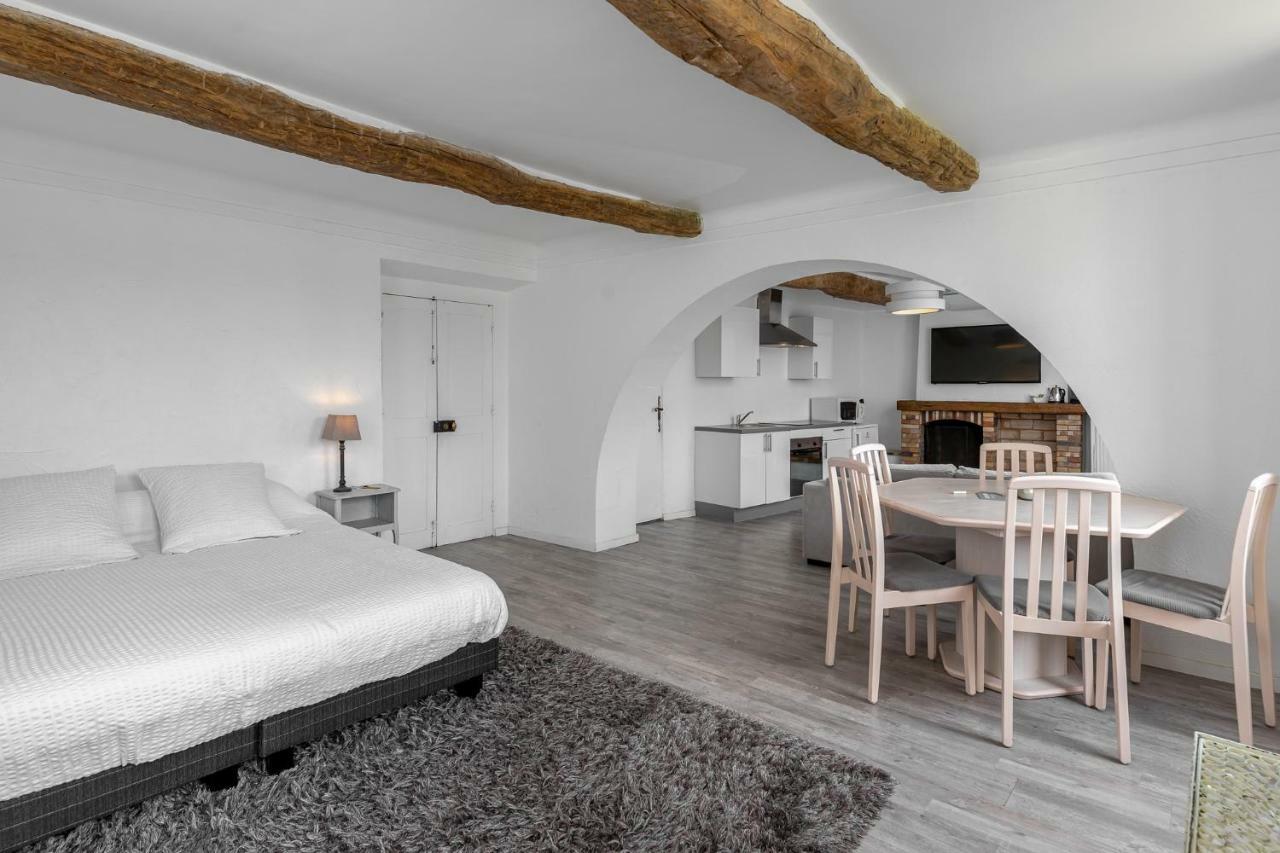 Maison Carles Bnb Ла Кол-сюр-Лу Екстериор снимка
